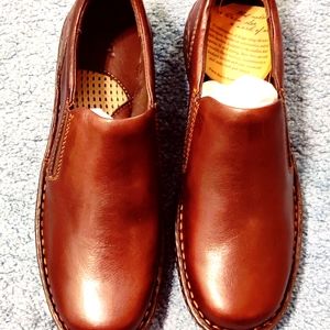 Shoes Born Brown Women's Casual 9